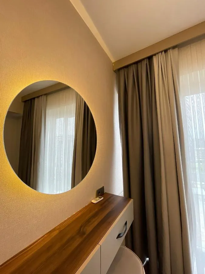 Luxury 2-Bedroom Apartment In Prime Suites Near Mall Of Istanbul - 87